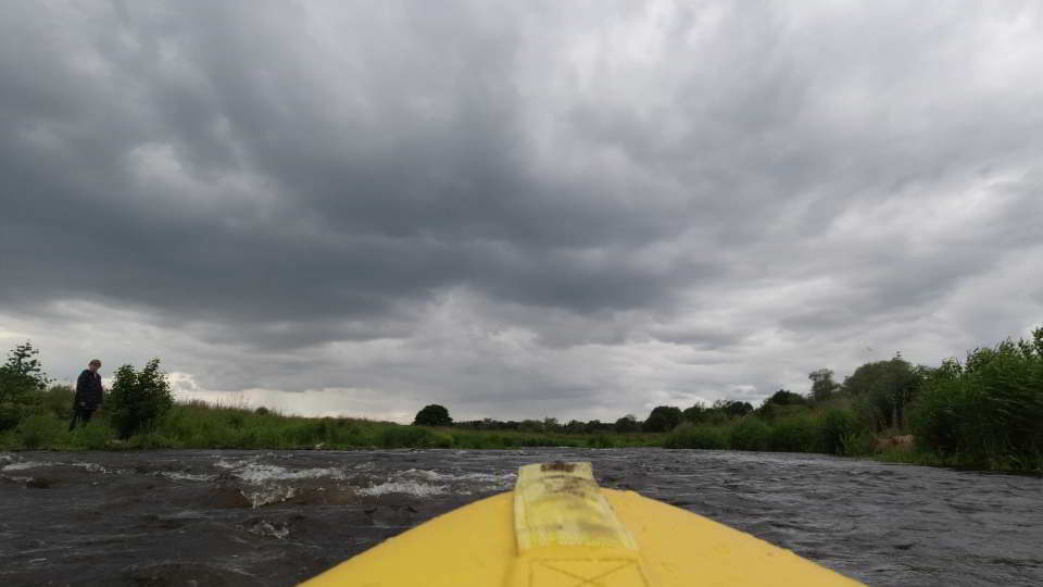 SUP-Touren auf dem Fluss sind abwechslungsreich